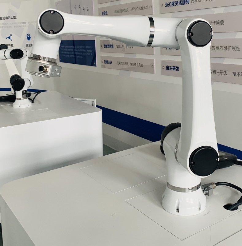 Руки робота оси Cobot 6 собирать выбора и места сотруднической автоматический привинчивая сваривая