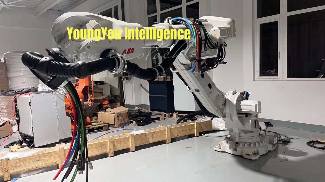 Механические линия 2600mm блока батарей руки для продажи ABB IRB 6700 робота Abb распределяя